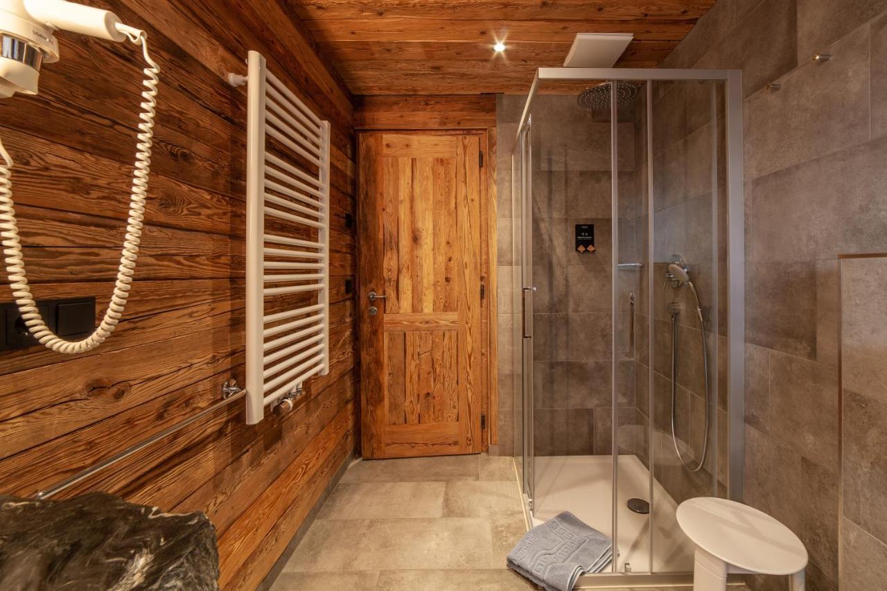 Glinzhof Mountain Natur Resort Agriturismo San Candido Ngoại thất bức ảnh