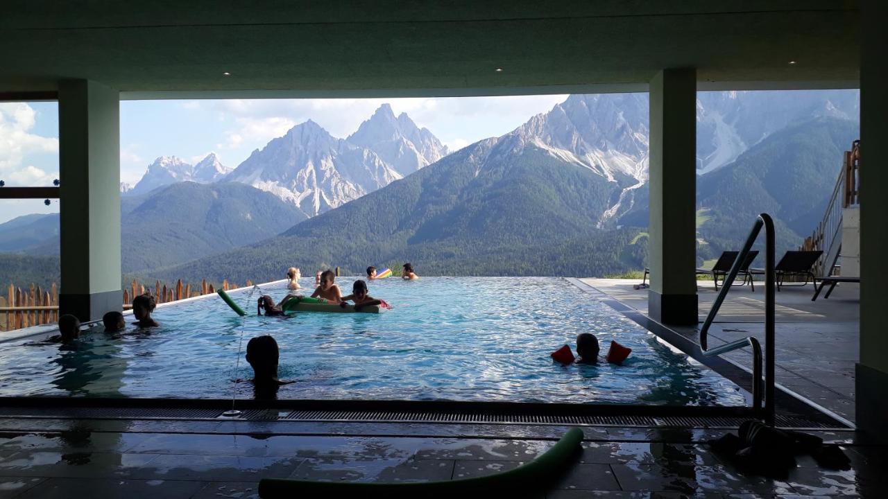 Glinzhof Mountain Natur Resort Agriturismo San Candido Ngoại thất bức ảnh